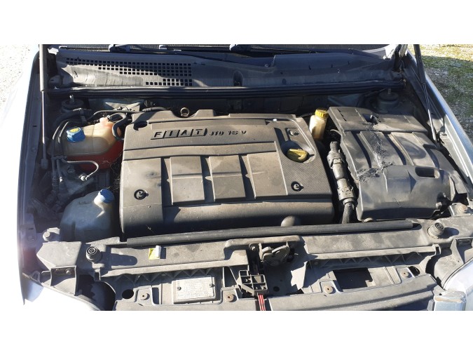 Autorradio FIAT STILO 2004