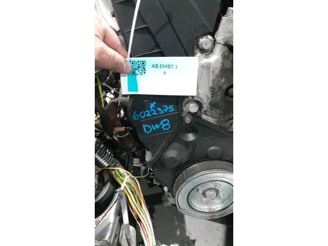 MOTOR CON ACCESORIOS Y CAJA DE CAMBIOS PEUGEOT 206 2001