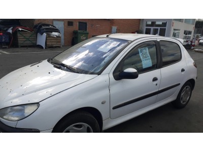 Radiador motor PEUGEOT 206 2001
