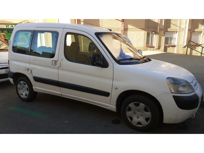 MANDO ELEVALUNAS DELANTERO IZQUIERDO CITROEN BERLINGO 2008
