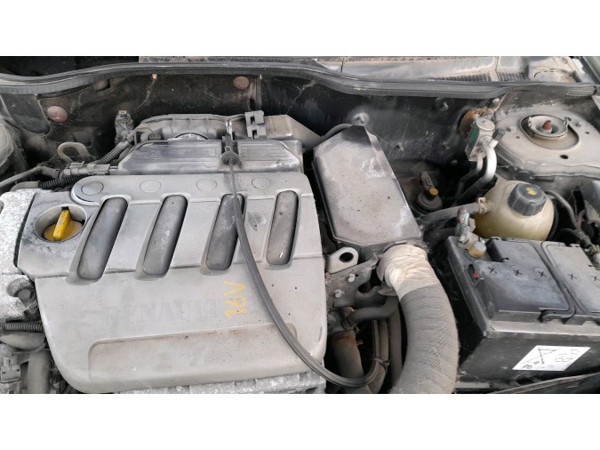 Radiador motor RENAULT MÉGANE 2002
