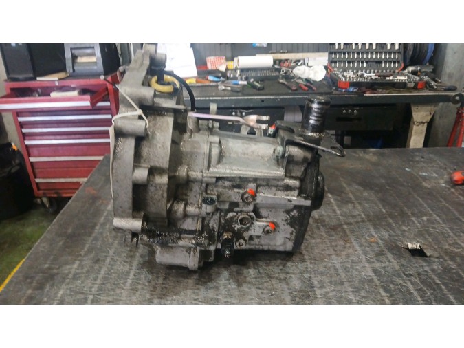 CAJA CAMBIOS VOLKSWAGEN POLO 2001