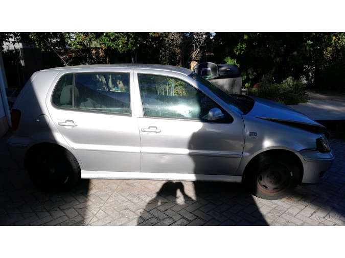 ELEVALUNAS DELANTERO DERECHO VOLKSWAGEN POLO 2001