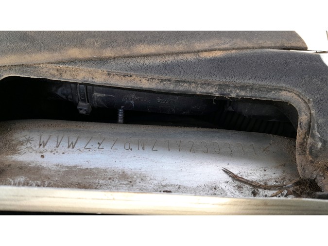 ELEVALUNAS TRASERO DERECHO VOLKSWAGEN POLO 2001
