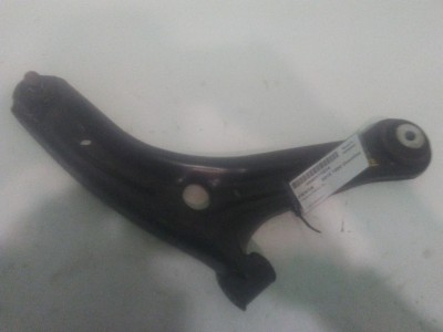 TRAPECIO INFERIOR DELANTERO DERECHO FORD FIESTA 2015