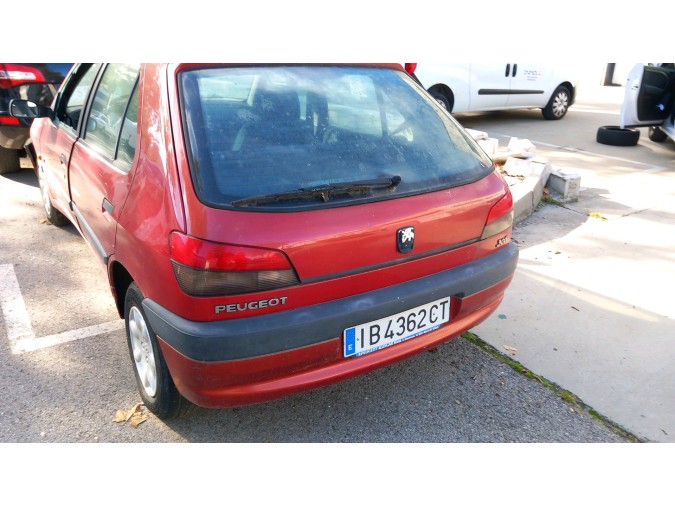 PRETENSOR CINTURÓN DELANTERO DERECHO PEUGEOT 306 1997