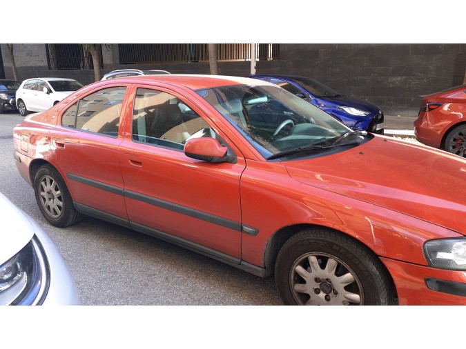 PARAGOLPES DELANTERO VOLVO S60 2002