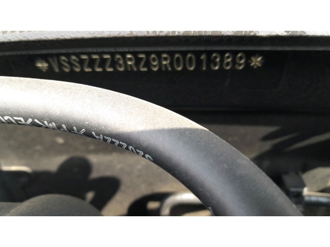 MANDO ELEVALUNAS DELANTERO DERECHO SEAT EXEO 2009