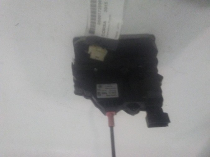 CERRADURA PUERTA TRASERA DERECHA OPEL CORSA 2015