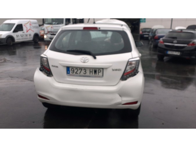 RETROVISOR DERECHO TOYOTA YARIS 2014