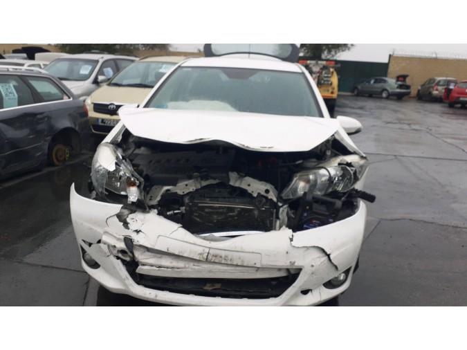 MECANICA DELANTERA SIN CUNA TOYOTA YARIS 2014