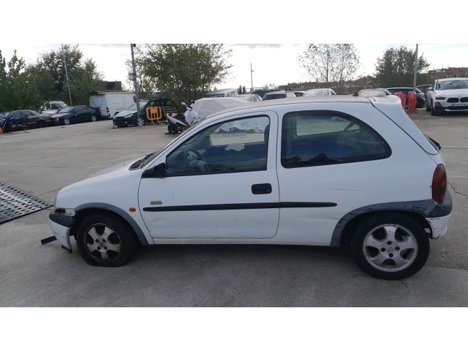 ELEVALUNAS DELANTERO DERECHO OPEL CORSA 2000