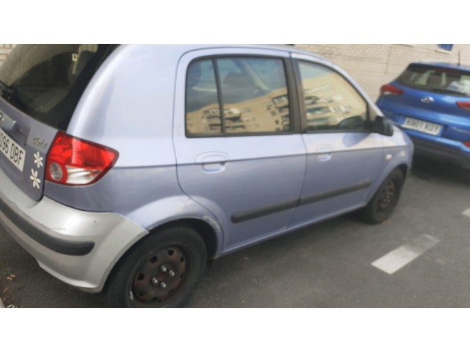 PUERTA DELANTERA IZQUIERDA HYUNDAI GETZ 2004