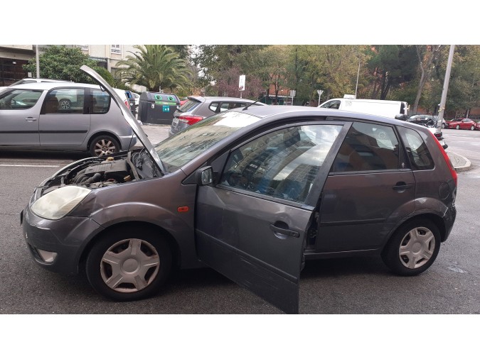 MANDO ELEVALUNAS DELANTERO DERECHO FORD FIESTA 2002