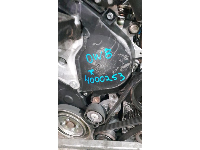 MOTOR CON ACCESORIOS Y CAJA DE CAMBIOS PEUGEOT PART CBPRO 1 9D 2000