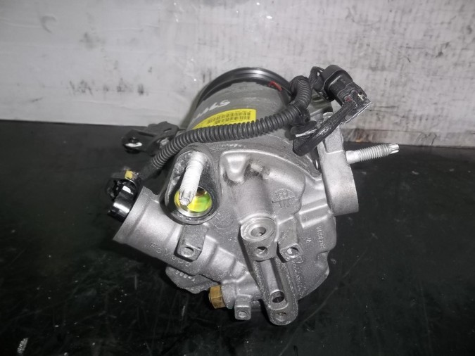 COMPRESOR AIRE ACONDICIONADO FORD FIESTA 2013