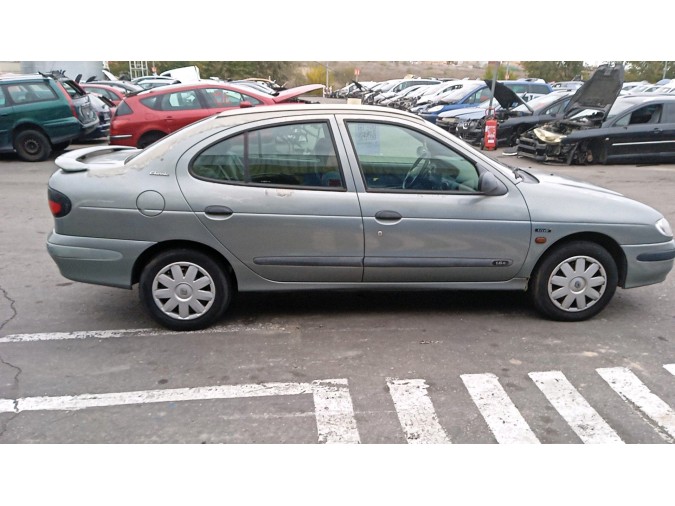 ELEVALUNAS TRASERO DERECHO RENAULT MÉGANE CLASSIC 1997