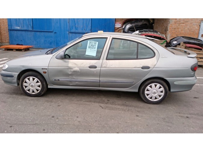 PRETENSOR CINTURÓN DELANTERO DERECHO RENAULT MÉGANE CLASSIC 1997