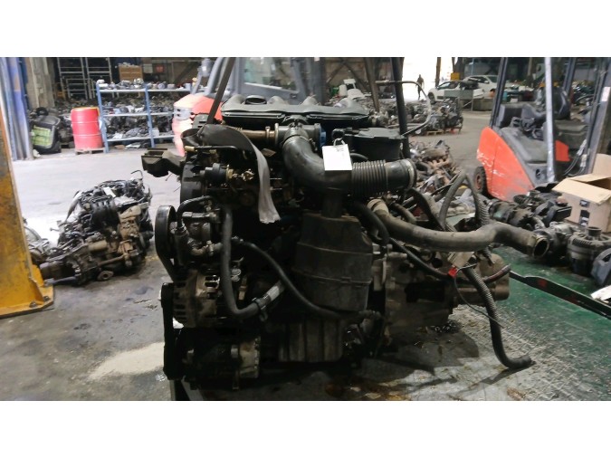 MOTOR CON ACCESORIOS Y CAJA DE CAMBIOS PEUGEOT PARTNER 2002