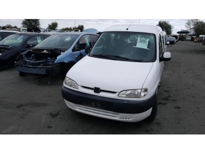 FARO DELANTERO DERECHO PEUGEOT PART CBESP P LAT 2002