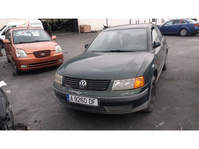 ELEVALUNAS TRASERO DERECHO VOLKSWAGEN PASSAT 1997