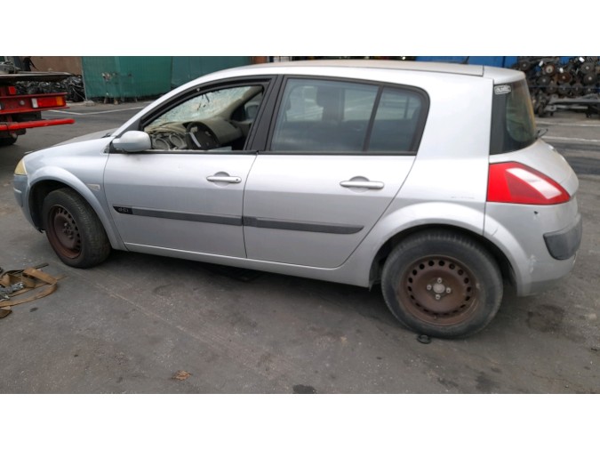 Radiador motor RENAULT MÉGANE 2005