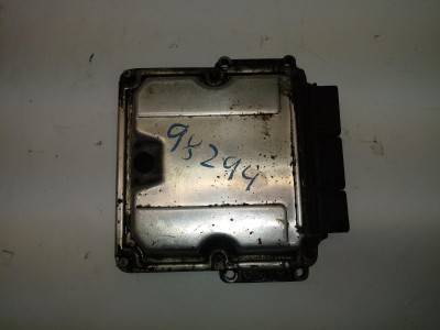 CENTRALITA MOTOR UCE RENAULT LAGUNA 2000
