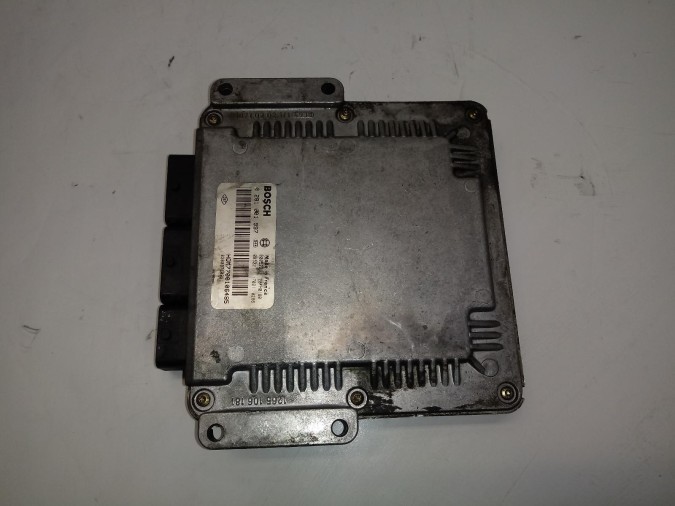 CENTRALITA MOTOR UCE RENAULT LAGUNA 2000