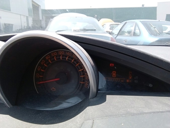 moldura so TOYOTA VERSO 2012