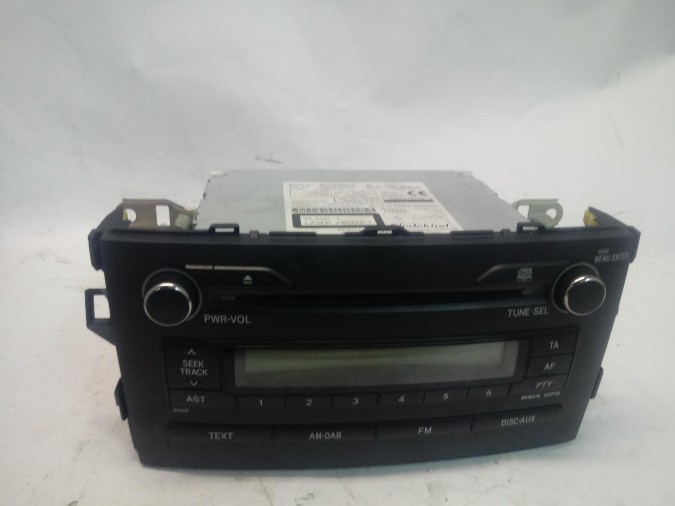 RADIO CD SO TOYOTA AURIS 2011