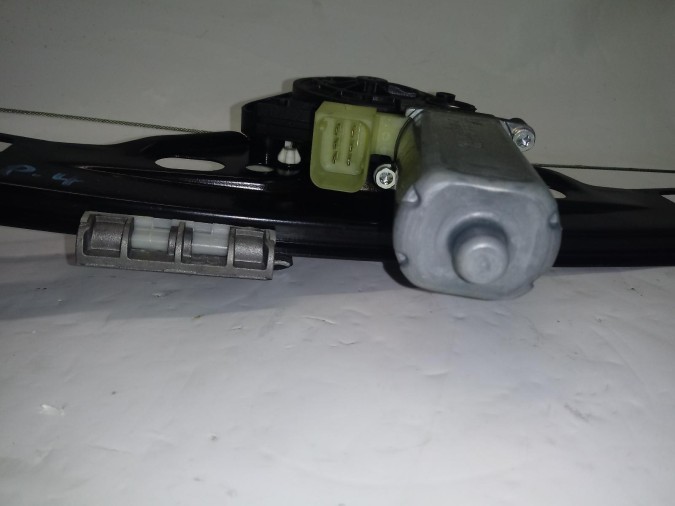 ELEVALUNAS TRASERO DERECHO MERCEDES C CLASS 2005