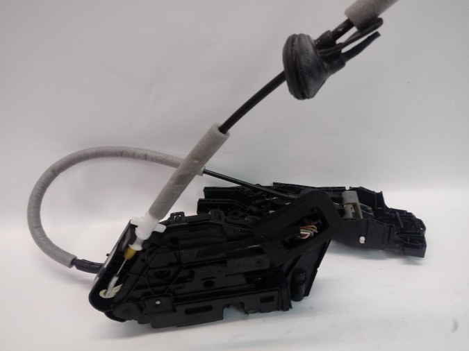 CERRADURA PUERTA DELANTERA DERECHA SEAT ATECA 2016