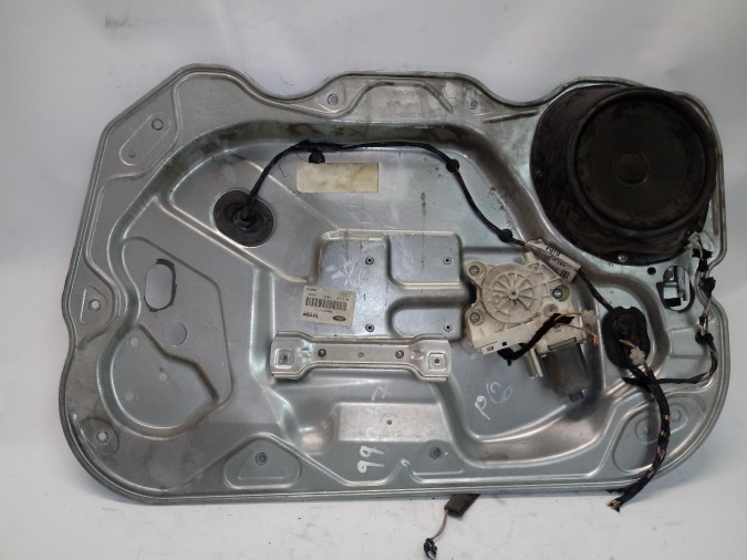 ELEVALUNAS DELANTERO DERECHO FORD FOCUS 2006