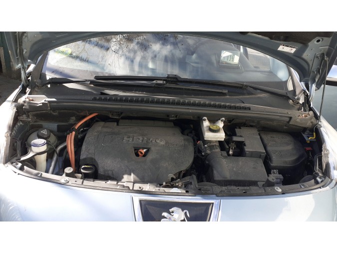 ALETA DELANTERA DERECHA PEUGEOT 3008 2014