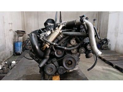 MOTOR CON ACCESORIOS Y CAJA DE CAMBIOS BMW 320D 2000