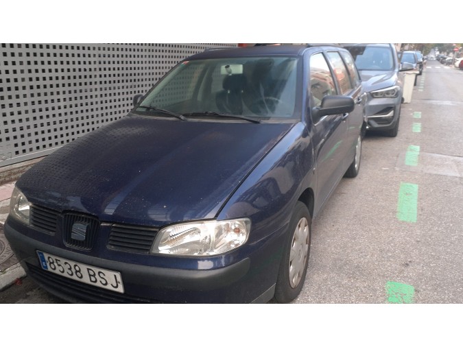 VOLANTE SEAT CORDOBA 2002