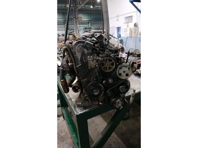 Motor CITROEN C5 2002
