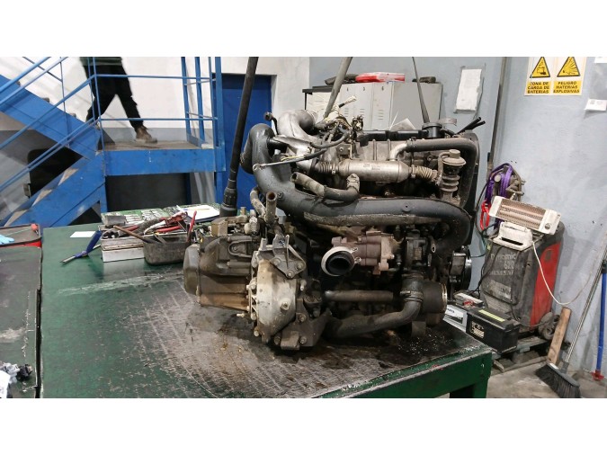Motor CITROEN C5 2002