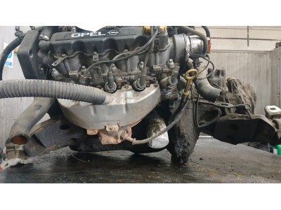 MOTOR CON ACCESORIOS Y CAJA DE CAMBIOS OPEL CORSA 1996