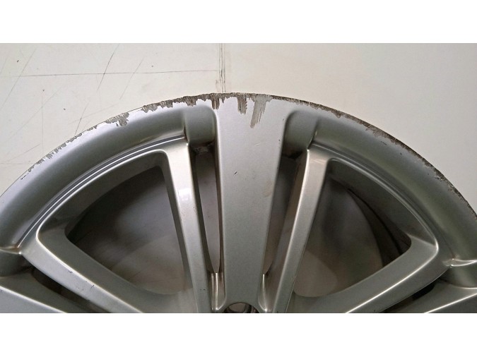 LLANTA SEAT IBIZA 2010