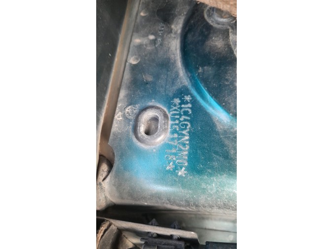 MECANICA TRASERA	 CHRYSLER VOYAGER I 2000