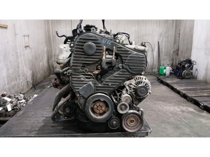 MOTOR CON ACCESORIOS Y CAJA DE CAMBIOS  2006