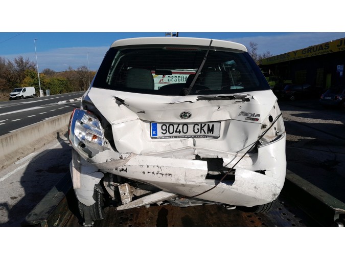 MANDO ELEVALUNAS DELANTERO IZQUIERDO SKODA FABIA 2009