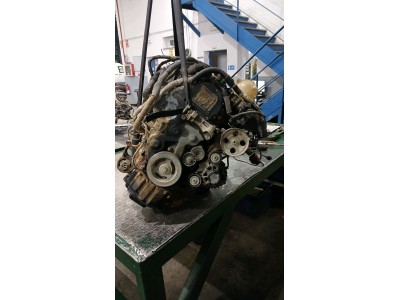 MOTOR CON ACCESORIOS Y CAJA DE CAMBIOS CITROEN JUMPY 2007