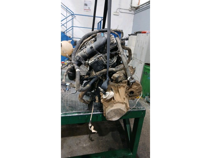 MOTOR CON ACCESORIOS Y CAJA DE CAMBIOS CITROEN JUMPY 2007