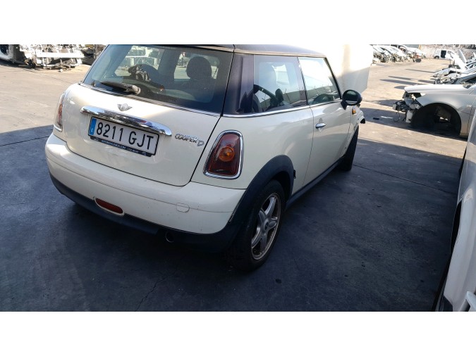 PUERTA DELANTERA IZQUIERDA MINI COOPER D 2008