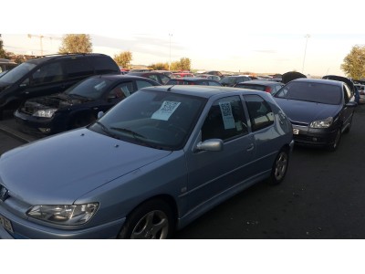 VOLANTE PEUGEOT 306 2000
