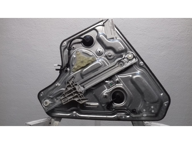ELEVALUNAS TRASERO IZQUIERDO HYUNDAI IX20 2013