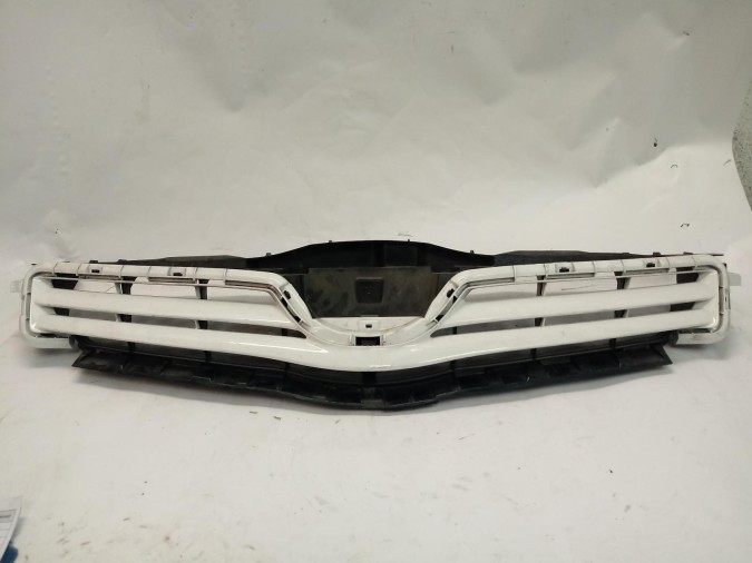 REJILLA SO TOYOTA AURIS 2011