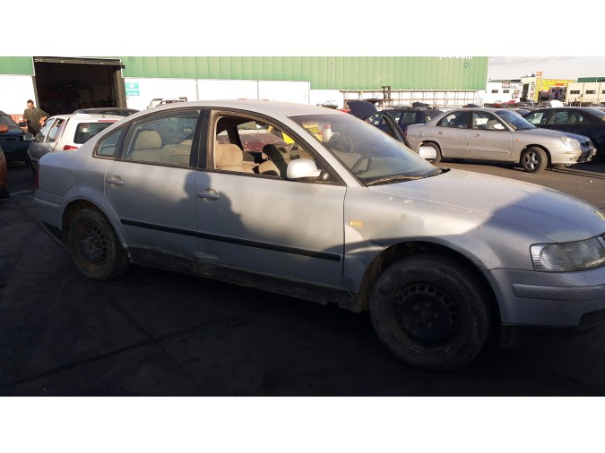 Intercooler VOLKSWAGEN PASSAT 1999